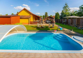 Fiesta Balaton Villa, Balatonszárszó
